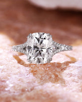 REGINA Double Claws Cushion Cut Moissanite Hiden Halo Engagement Ring